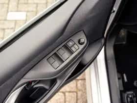 Toyota Yaris (2025) thumbnail 20