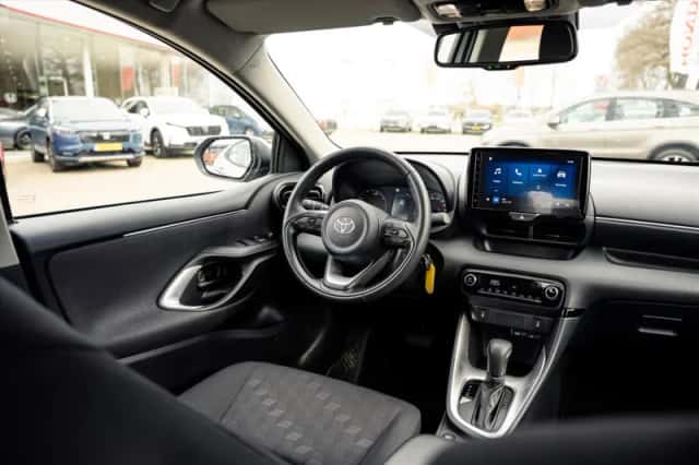 Toyota Yaris (2025) thumbnail 30