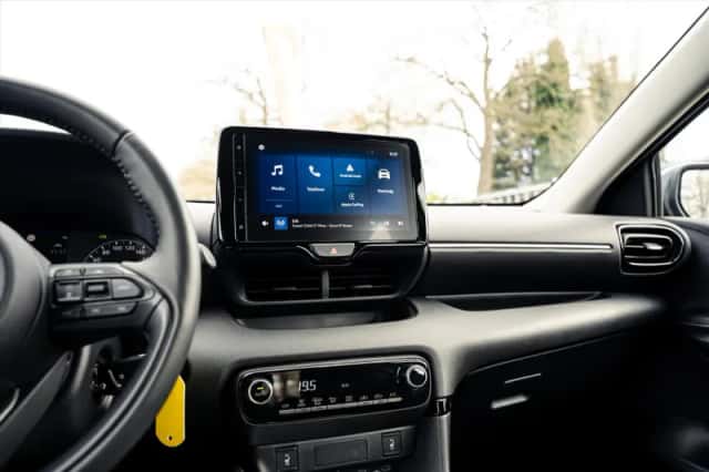 Toyota Yaris (2025) thumbnail 4