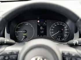 Toyota Yaris (2025) thumbnail 7