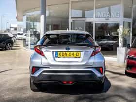 Toyota C-HR (2023) thumbnail 11