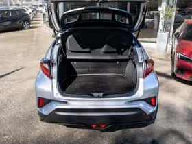Toyota C-HR (2023) thumbnail 12