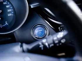 Toyota C-HR (2023) thumbnail 27