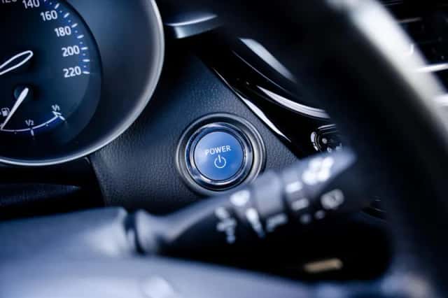Toyota C-HR (2023) thumbnail 28
