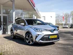 Toyota C-HR (2023) thumbnail 10