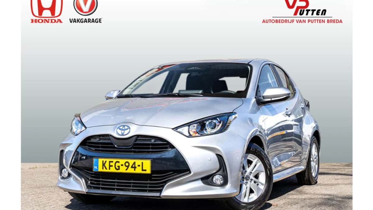 Toyota Yaris (2025) — foto 1