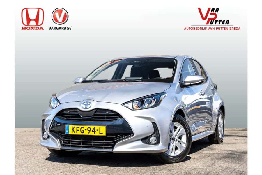 Toyota Yaris (2025) — foto 1
