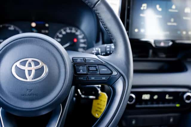Toyota Yaris (2025) thumbnail 15
