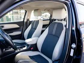 Honda HR-V (2023) thumbnail 3