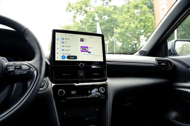 Toyota Yaris Cross (2026) thumbnail 4