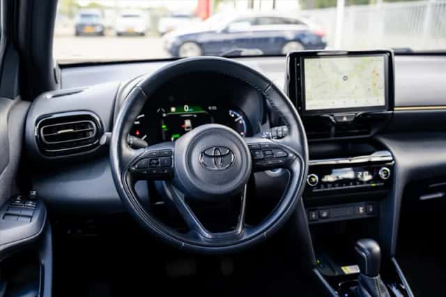 Toyota Yaris Cross (2023) thumbnail 7