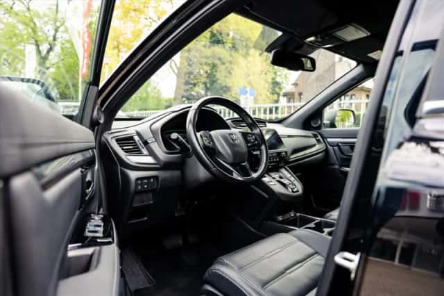 Honda CR-V (2021) thumbnail 2