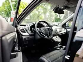 Honda CR-V (2021) thumbnail 2