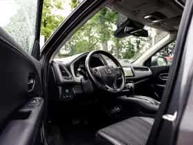 Honda HR-V (2016) thumbnail 2