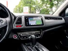 Honda HR-V (2016) thumbnail 4
