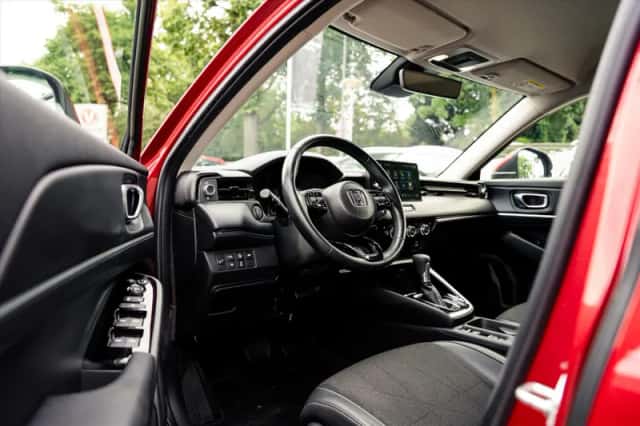 Honda HR-V (2022) thumbnail 2