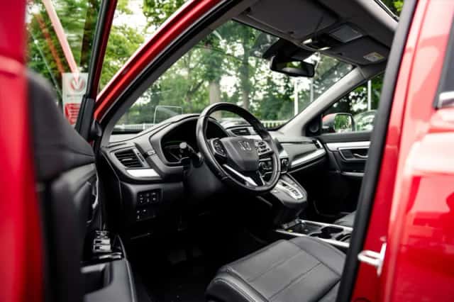 Honda CR-V (2021) thumbnail 2