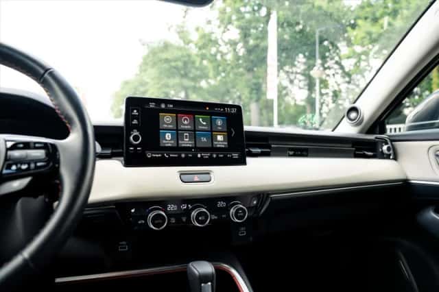 Honda HR-V (2023) thumbnail 4