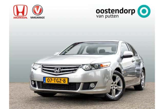 Honda Accord (2012) thumbnail 1