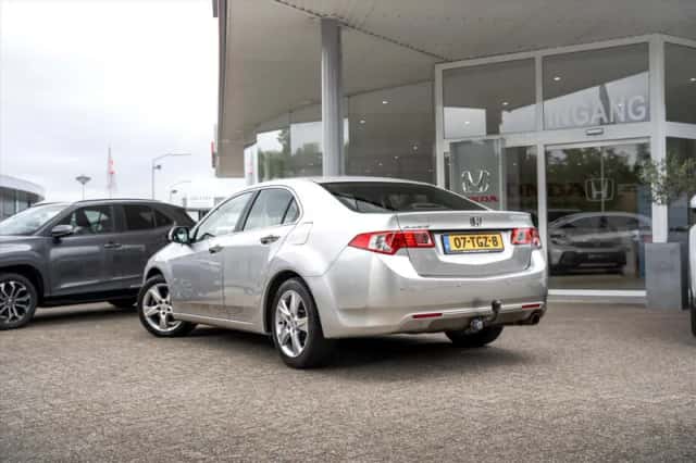 Honda Accord (2012) thumbnail 5