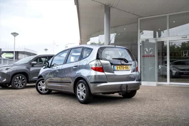 Honda Jazz (2010) thumbnail 5