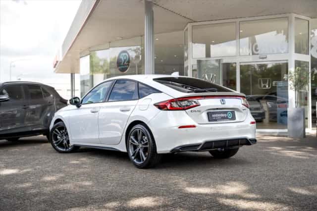 Honda Civic (2026) thumbnail 5