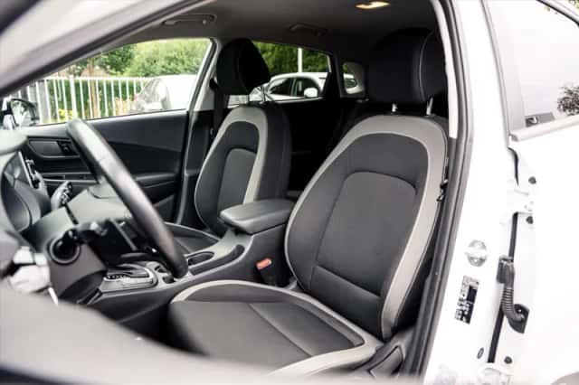 Hyundai Kona (2020) thumbnail 3
