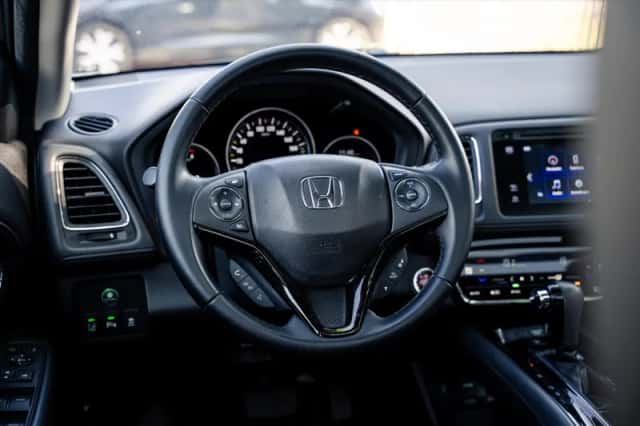 Honda HR-V (2016) thumbnail 6