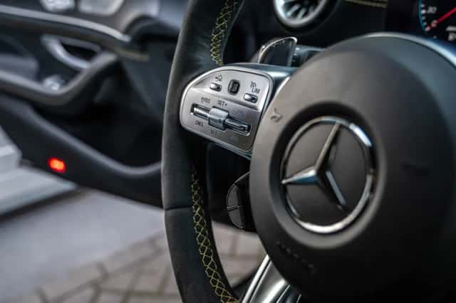 Mercedes-Benz AMG GT (2018) thumbnail 16