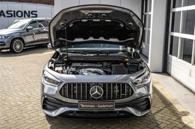 Mercedes-Benz GLA (2022) thumbnail 22