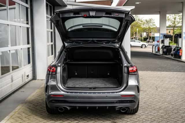 Mercedes-Benz GLA (2022) thumbnail 28