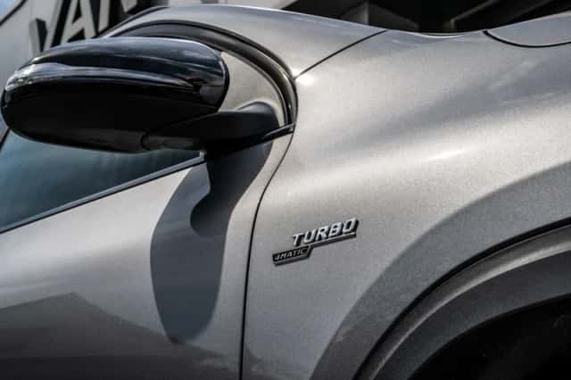 Mercedes-Benz GLA (2022) thumbnail 30