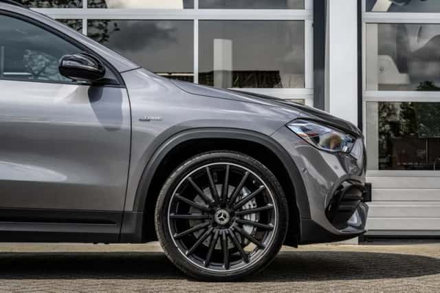Mercedes-Benz GLA (2022) thumbnail 5