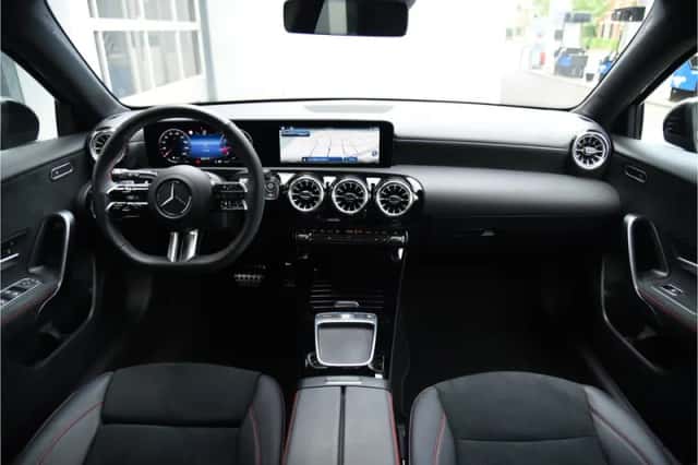 Mercedes-Benz A-Klasse (2023) thumbnail 18