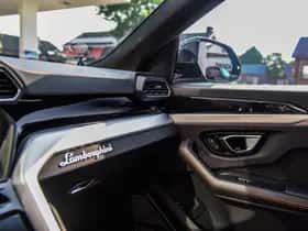 Lamborghini Urus thumbnail 16