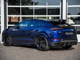 Lamborghini Urus thumbnail 3