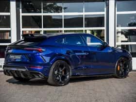 Lamborghini Urus thumbnail 4