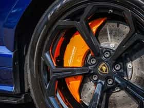 Lamborghini Urus thumbnail 6