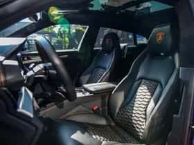 Lamborghini Urus thumbnail 7