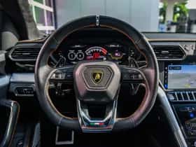 Lamborghini Urus thumbnail 9