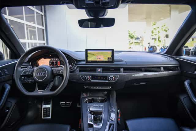 Audi RS4 (2019) thumbnail 23