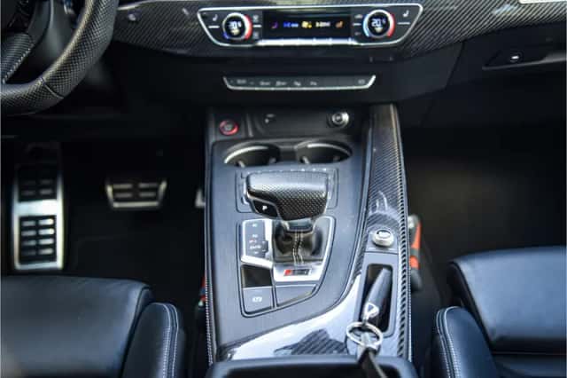 Audi RS4 (2019) thumbnail 24
