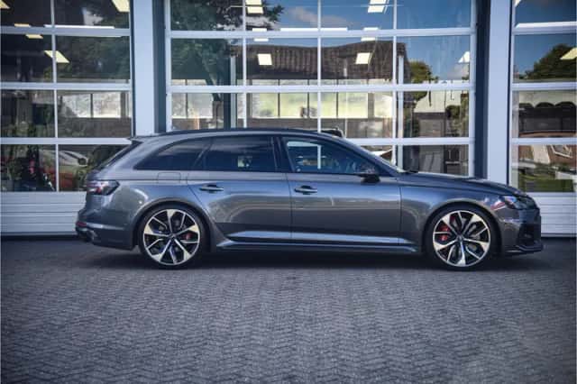 Audi RS4 (2019) thumbnail 28