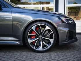 Audi RS4 (2019) thumbnail 5