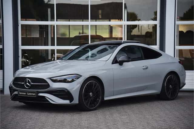 Mercedes-Benz CLE (2024) thumbnail 2