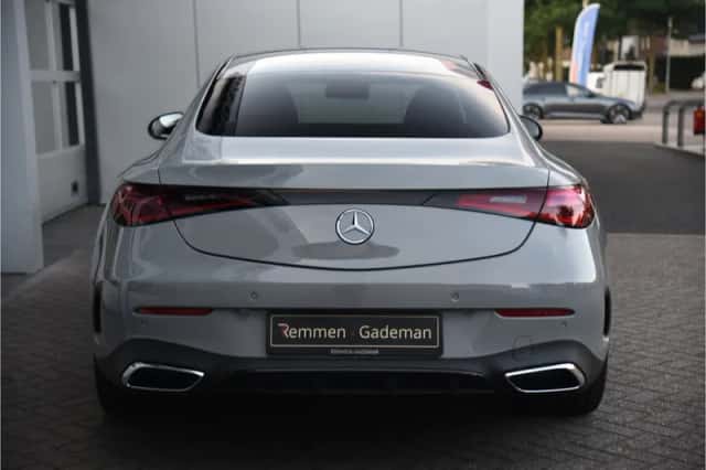 Mercedes-Benz CLE (2024) thumbnail 31