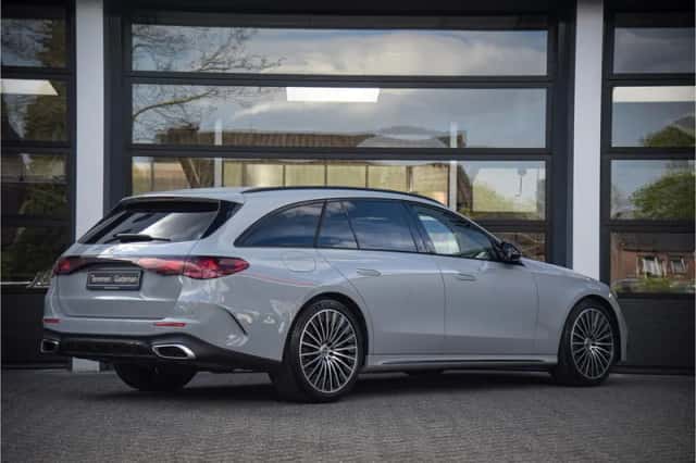 Mercedes-Benz E-Klasse (2024) thumbnail 4