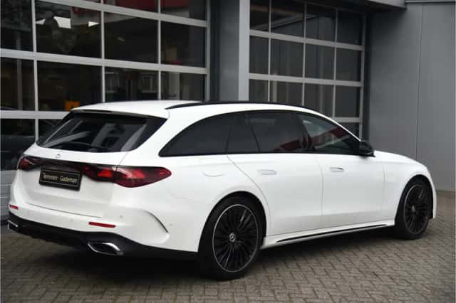 Mercedes-Benz E-Klasse (2024) thumbnail 32