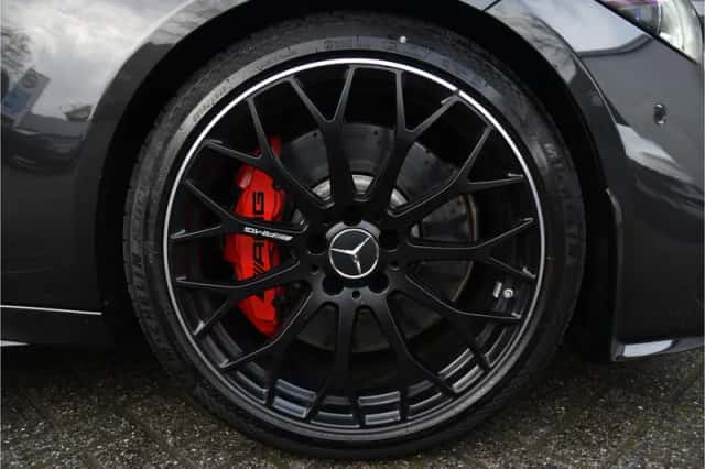 Mercedes-Benz C-Klasse (2024) thumbnail 6
