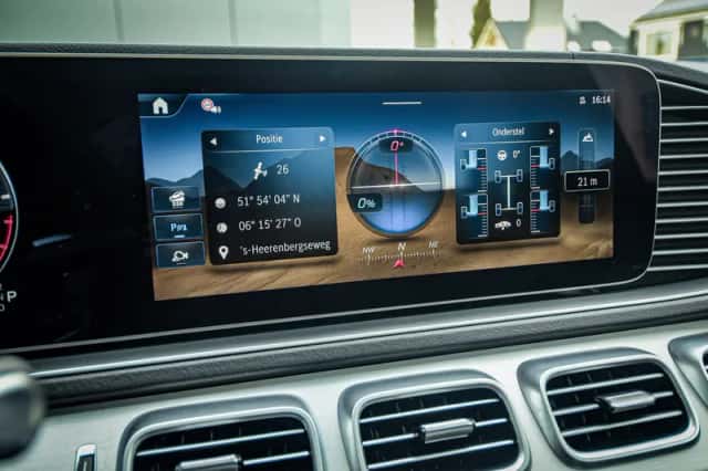 Mercedes-Benz GLE (2025) thumbnail 20